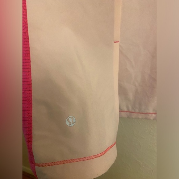 Lululemon top - Picture 7 of 9